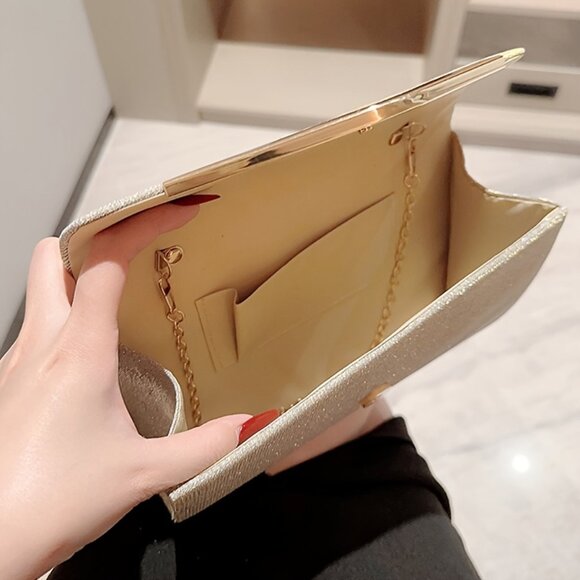 "Elegant Women's Golden Pleated Clutch Bag with Magnetic Closure" - Picture 5 of 7